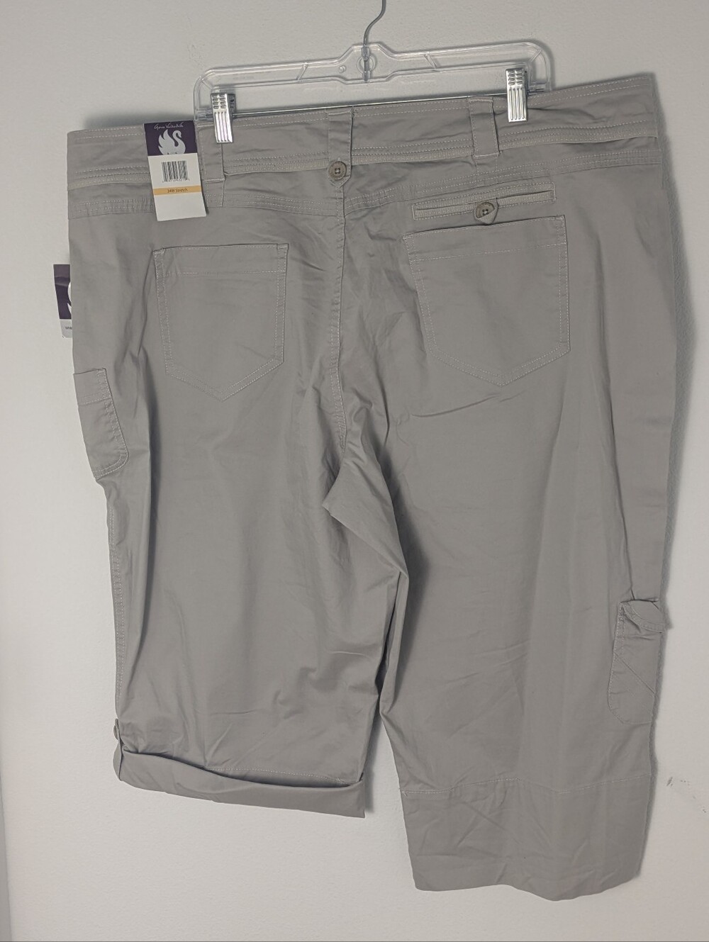 Gloria Vanderbilt Roll Up Cropped Cargo Capris Size 24 W Khaki Cuffed Hem new - Picture 6 of 16